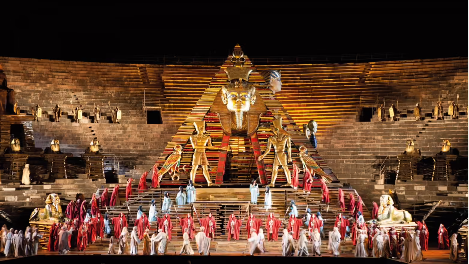 coreografia dell'Aida all'Arena di Verona coreografia dell'Aida all'Arena di Verona